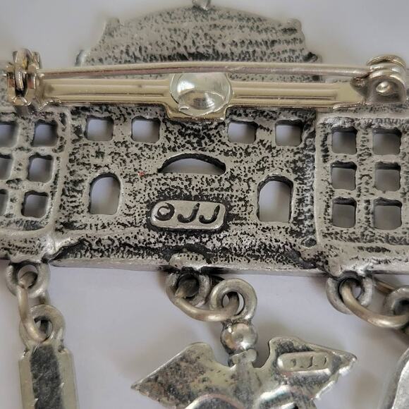Vintage 80s Jonette Jewelry Hospital Nurse Brooch Lapel Pin Pewter Silver Charms - Picture 5 of 7